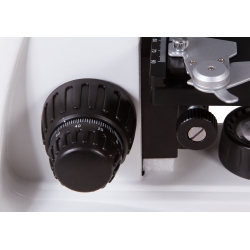 Trójokularowy mikroskop Levenhuk MED 10T